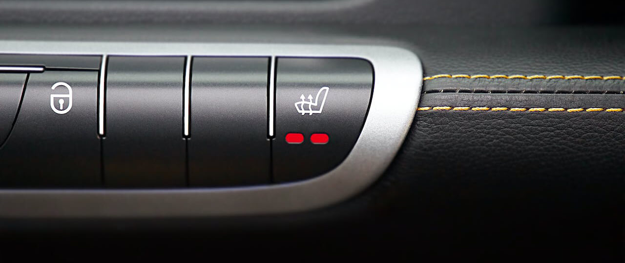 Stoelverwarming in de auto: wat kost het om deze en andere extra opties te gebruiken?
